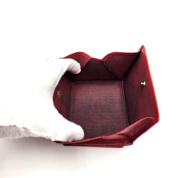 BURBERRY Compact Red Cross Grain Leather Tri-Fold Wallet - Picture 12 of 12